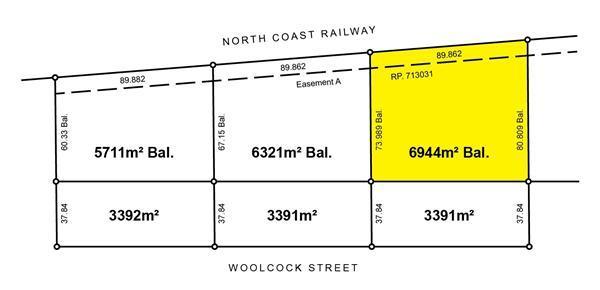  727-733 Woolcock Street, MOUNT LOUISA, QLD 4814